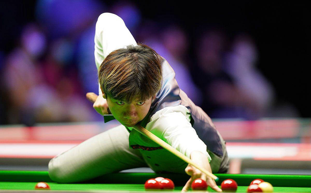 总有传奇不 总有传奇不